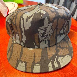 Brand New/Unworn Grey/Brown Camo Camel Snapback Hat